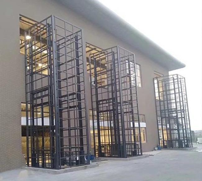 兰西液压升降货梯